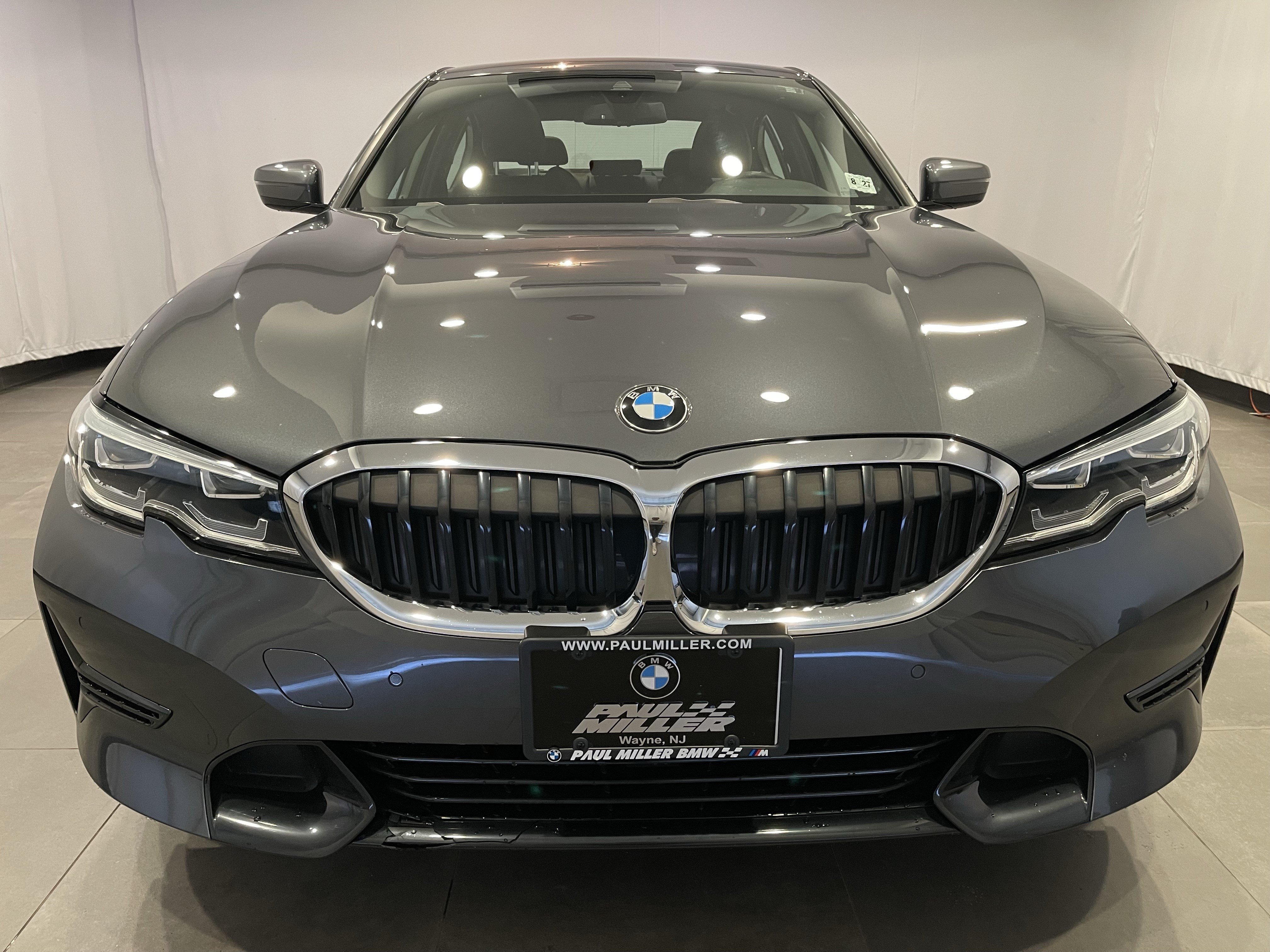 Used 2022 BMW 330i xDrive Sedan w/ Premium Package 2 AWD/4WD image 2