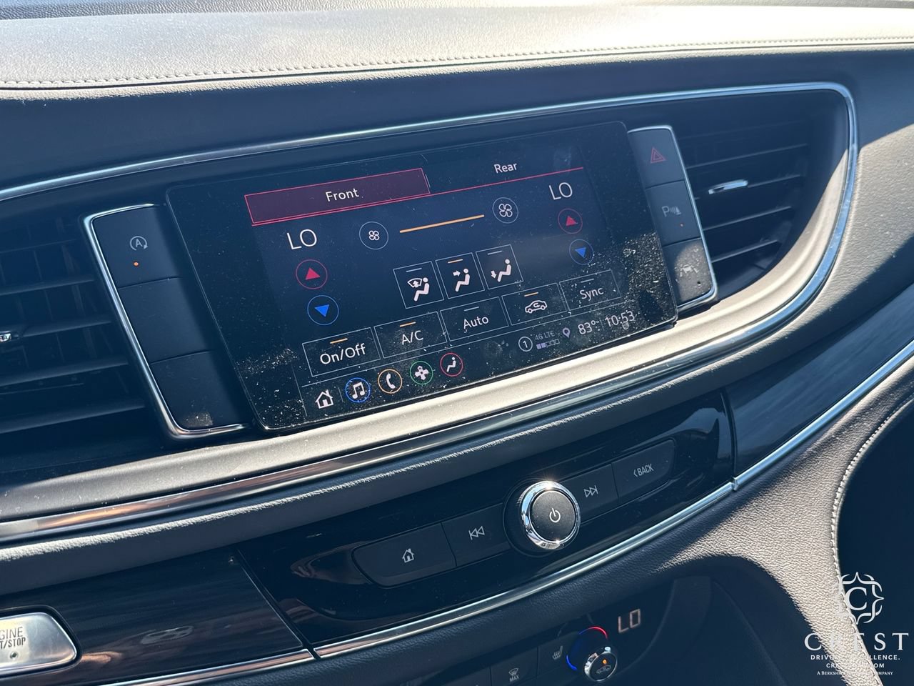 Used 2024 Buick Enclave Essence w/ Experience Buick Package FWD image 21