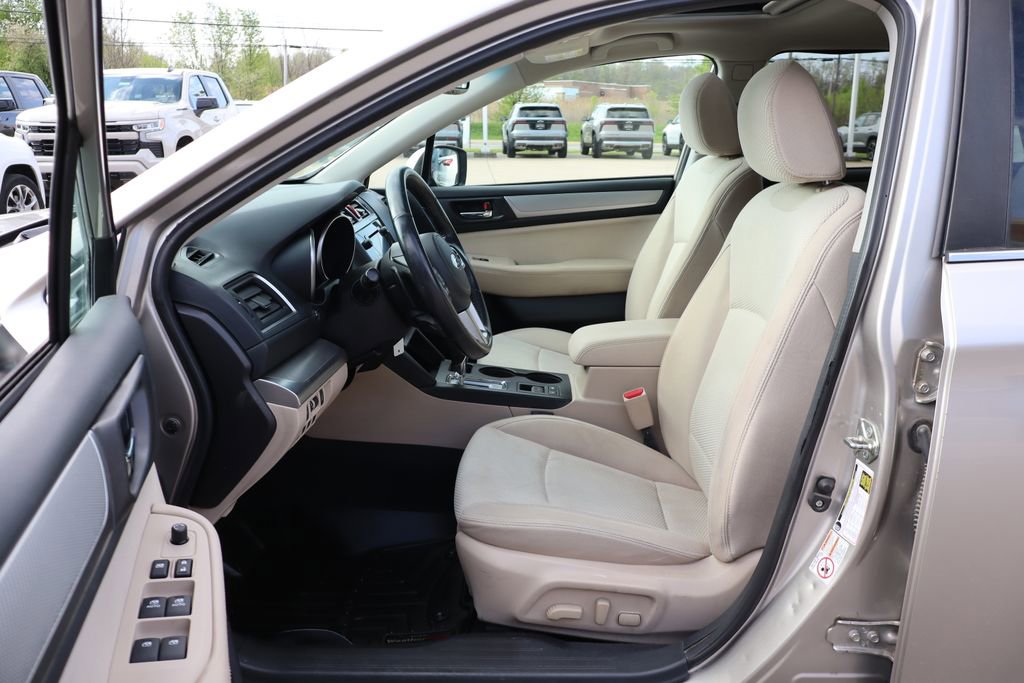 Used 2017 Subaru Outback 2.5i Premium AWD/4WD image 9