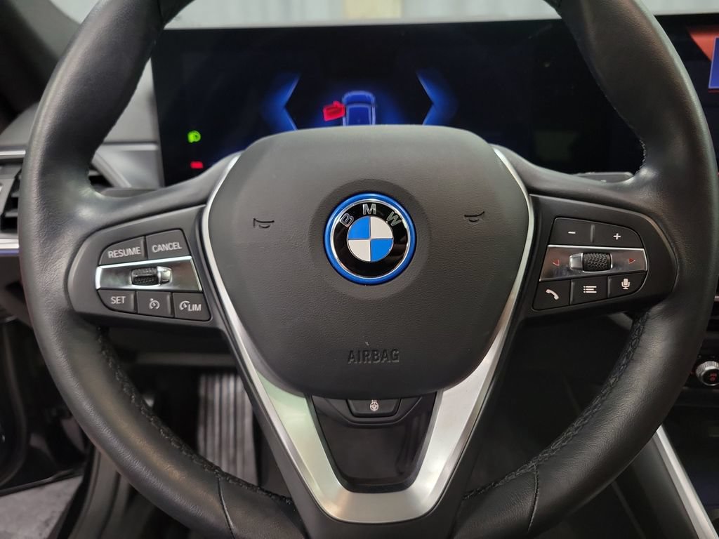 Used 2023 BMW i4 eDrive35 w/ Premium Package RWD image 24