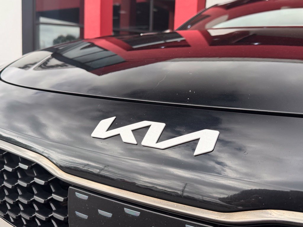Used 2023 Kia Stinger GT2 image 5