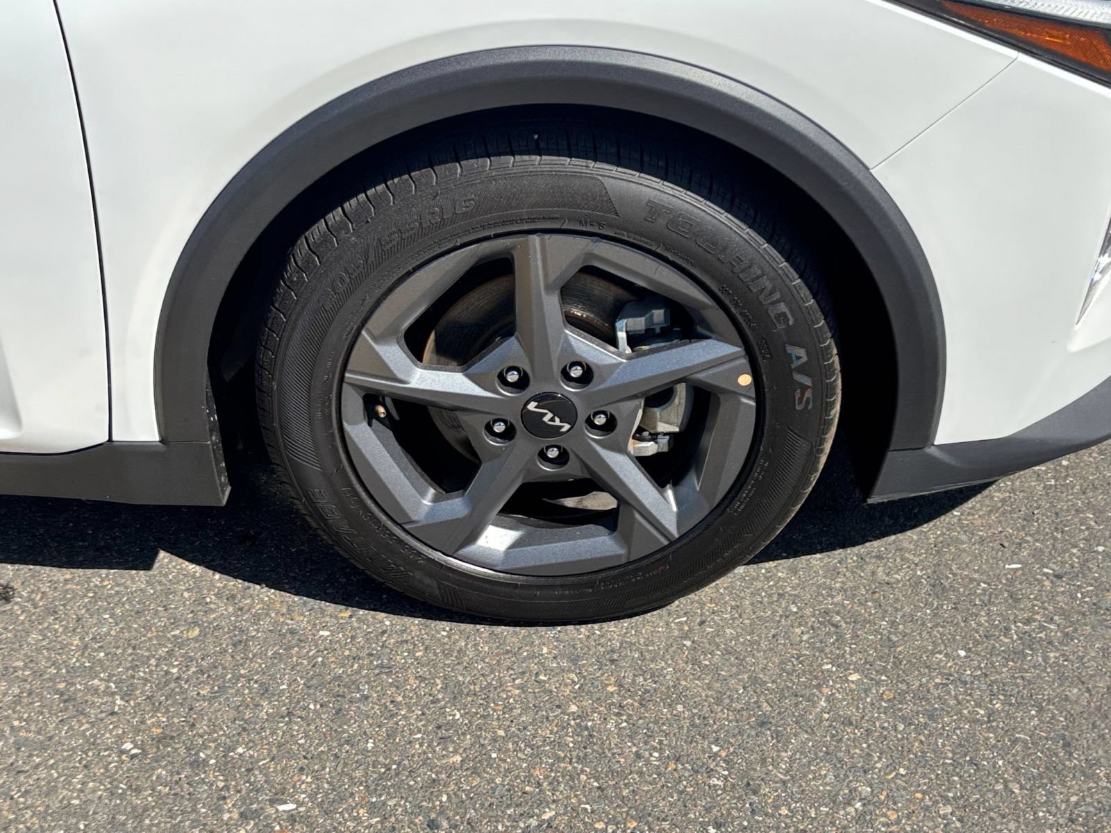Used 2025 Kia K4 FWD image 29
