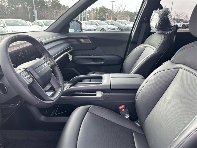 New 2027 Kia Telluride S image 3