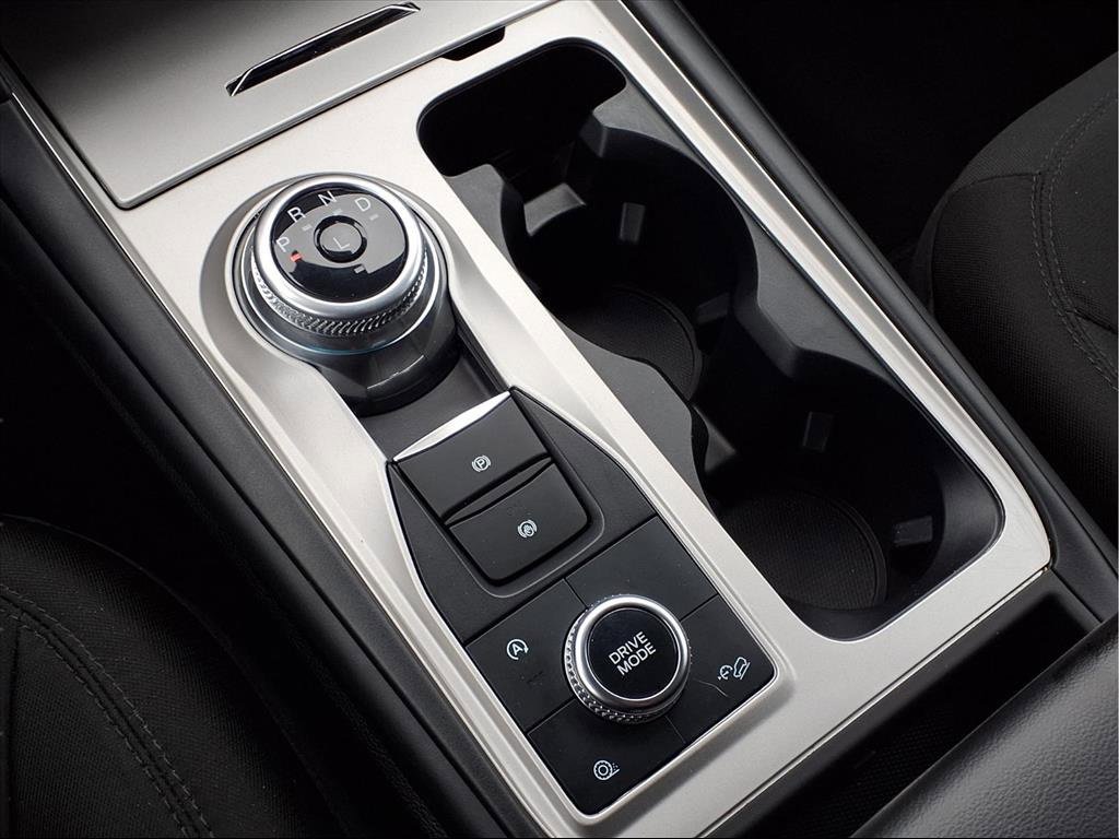 Used 2023 Ford Explorer XLT image 9