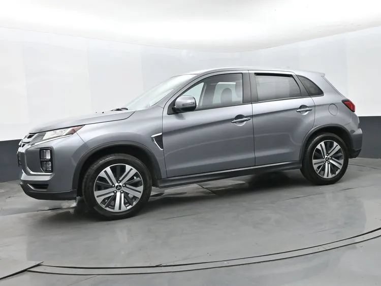 Used 2024 Mitsubishi Outlander Sport SE AWD/4WD image 5