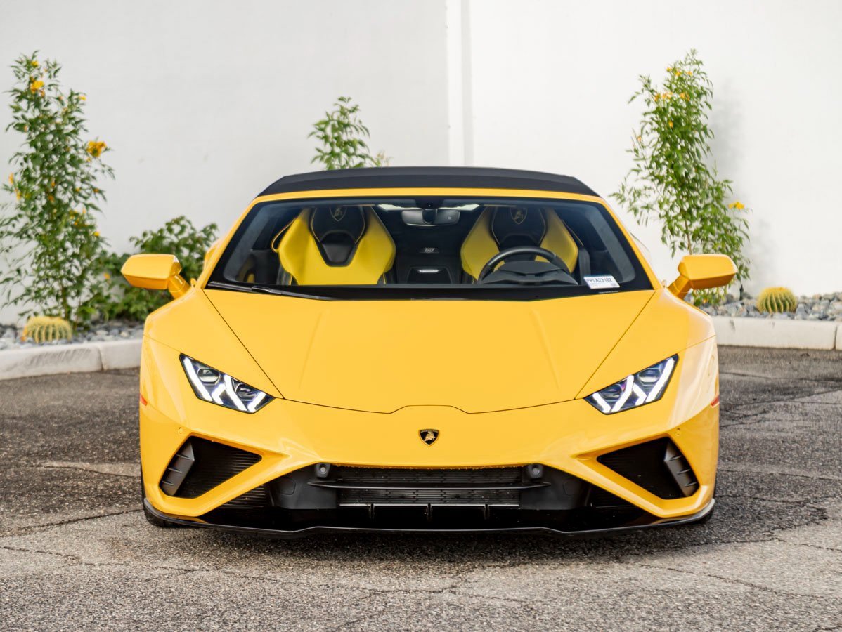 Used 2023 Lamborghini Huracan EVO image 4