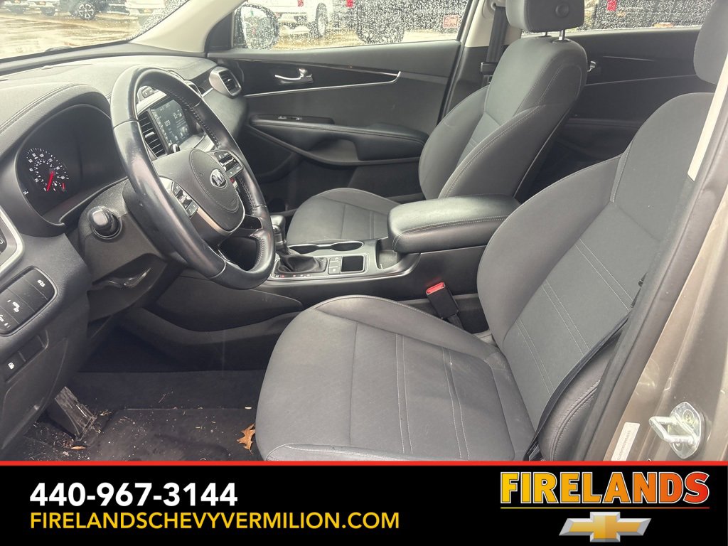 Used 2019 Kia Sorento LX w/ LX Convenience Package image 11