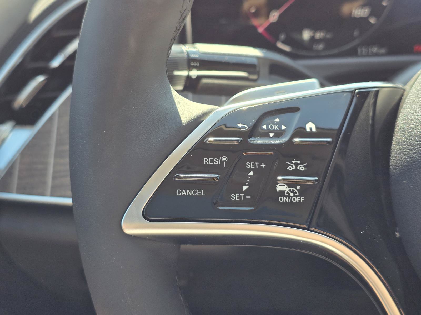 New 2027 Mercedes-Benz E 450 4MATIC Sedan image 26