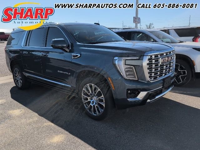 Used 2025 GMC Yukon XL Denali w/ Sun & Power Step Package