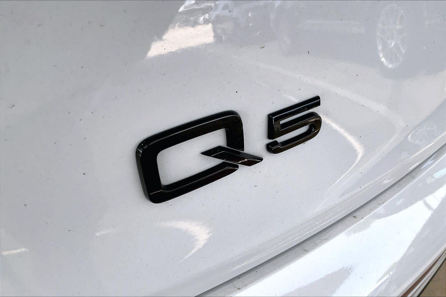 Used 2025 Audi Q5 2.0T Premium Plus w/ Premium Plus Package AWD/4WD image 31
