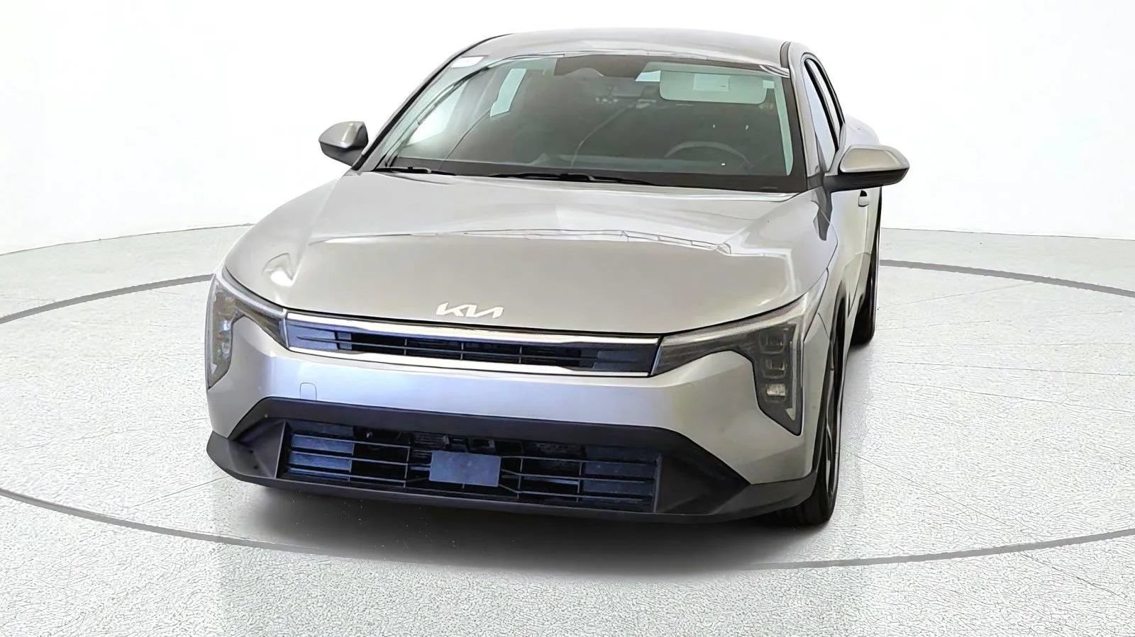 Used 2025 Kia K4 FWD image 3
