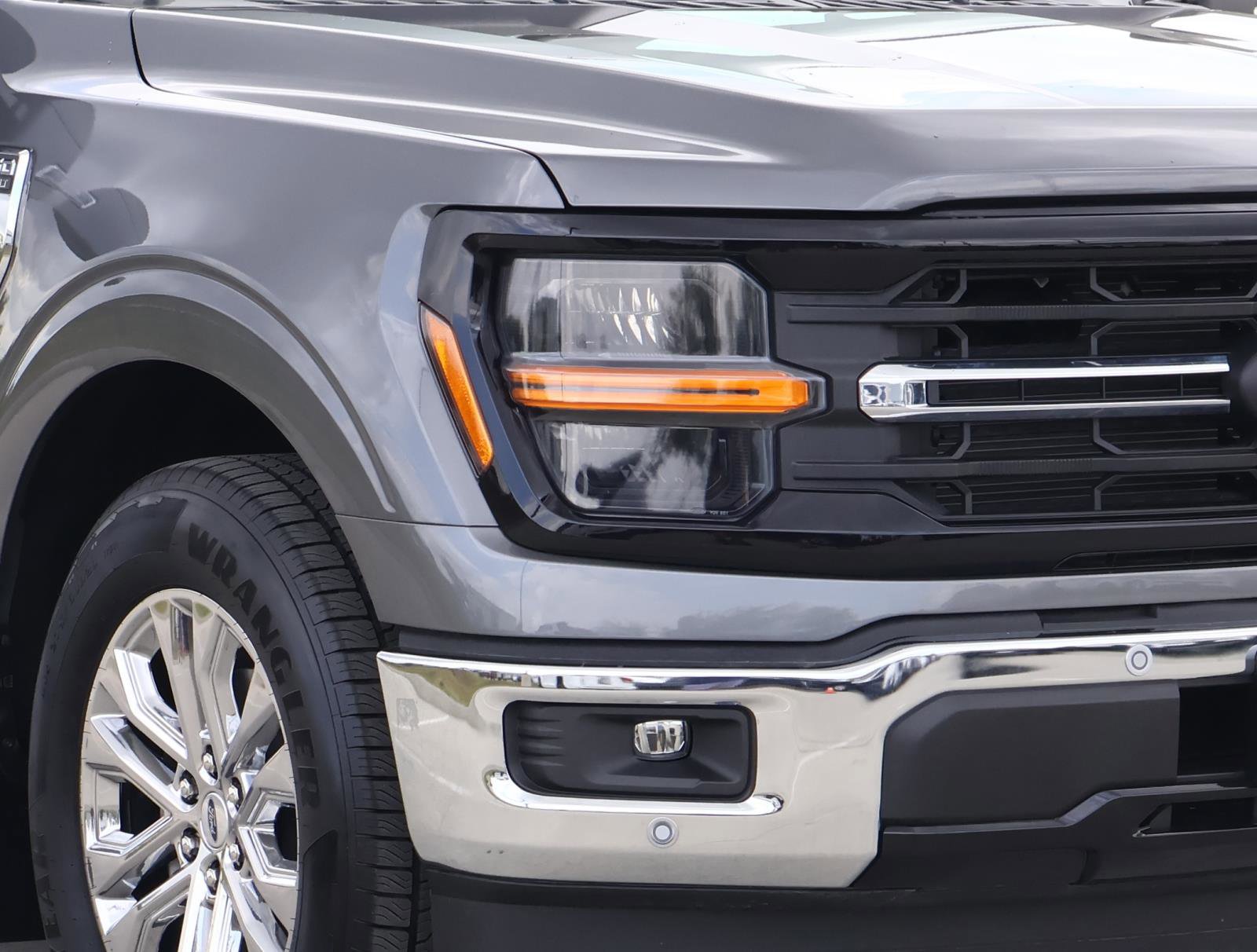 Used 2024 Ford F150 XLT w/ Equipment Group 303A High image 7