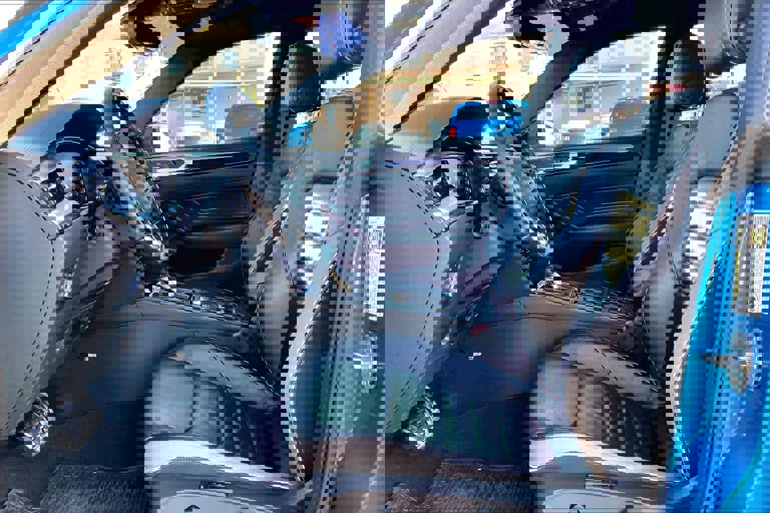 Used 2023 Volkswagen Arteon SEL Premium image 8