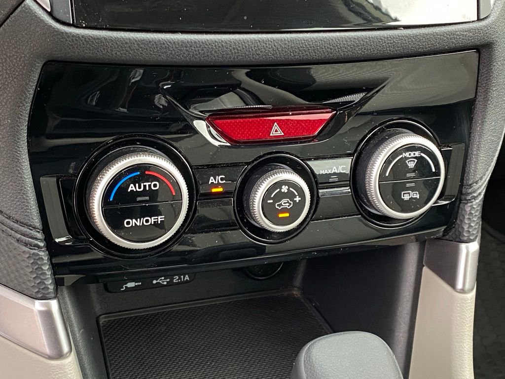 Used 2020 Subaru Forester Premium image 18