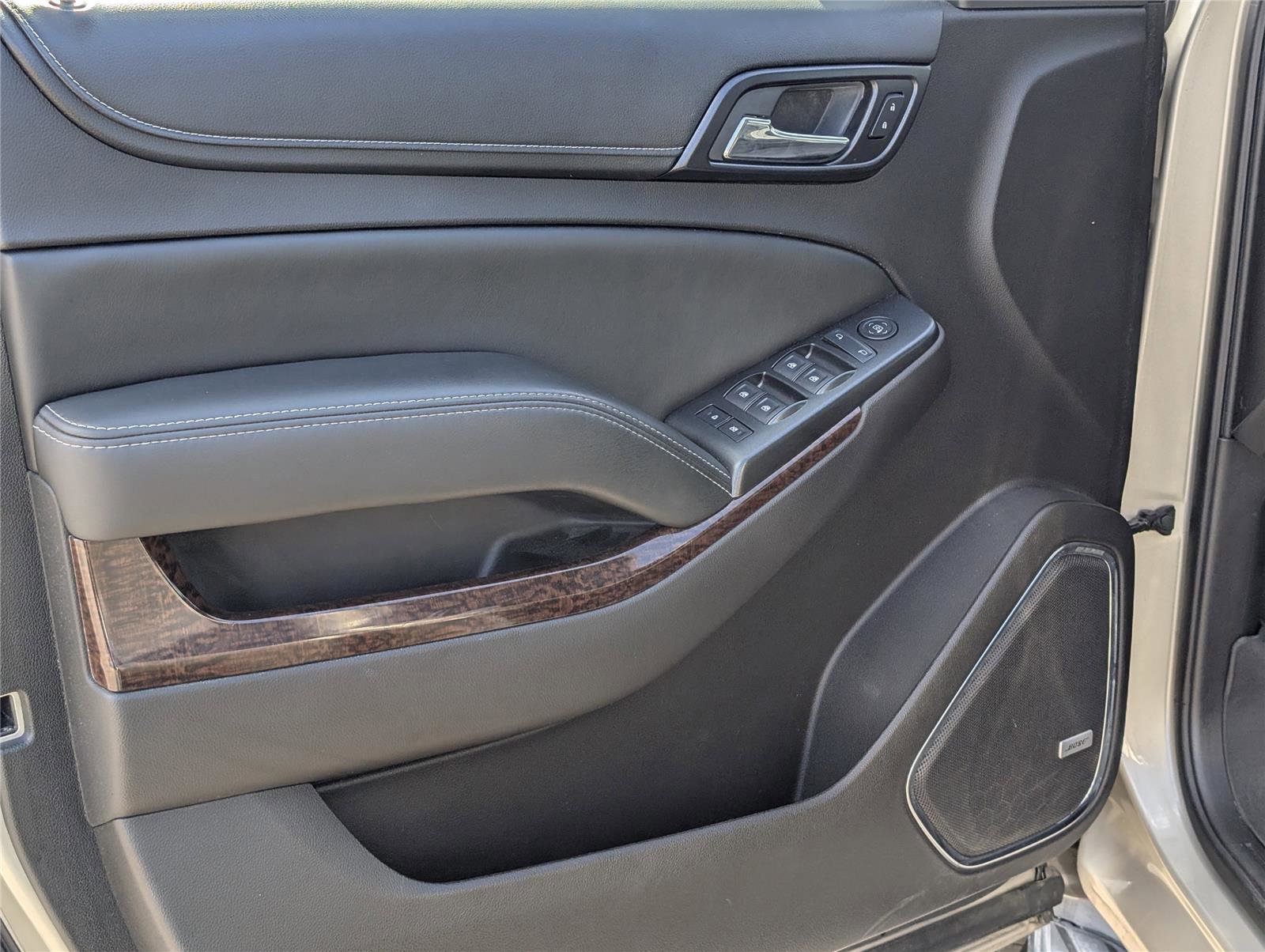 Used 2015 GMC Yukon SLE w/ Convenience Package image 15