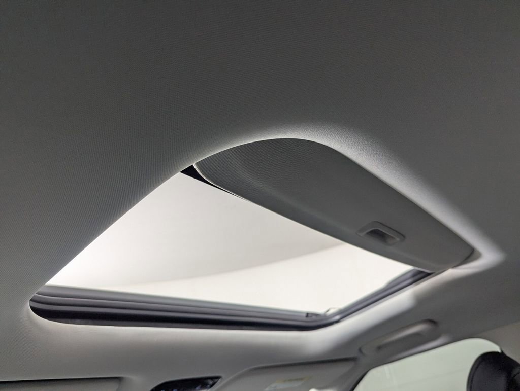 Used 2025 Hyundai Santa Fe XRT AWD/4WD image 26