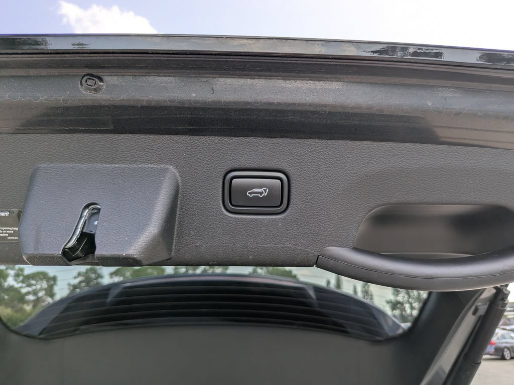 Certified 2026 Kia Sportage SX FWD image 13