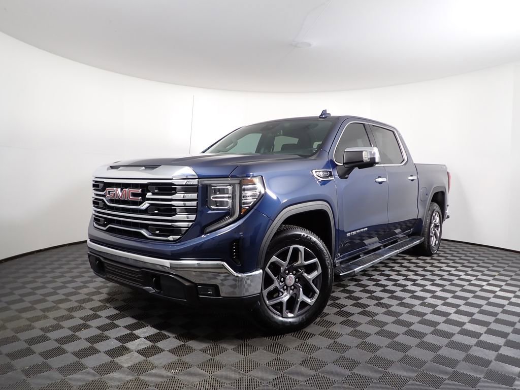 Used 2023 GMC Sierra 1500 SLT w/ SLT Premium Package image 2
