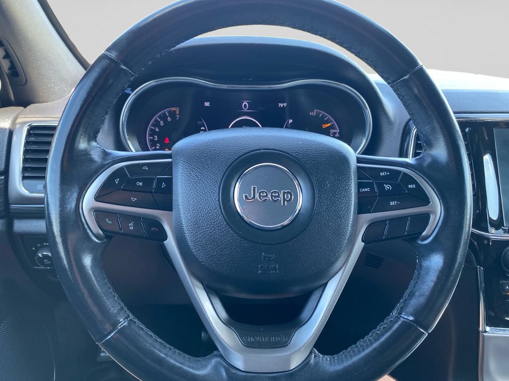 Used 2022 Jeep Grand Cherokee Laredo X AWD/4WD image 24
