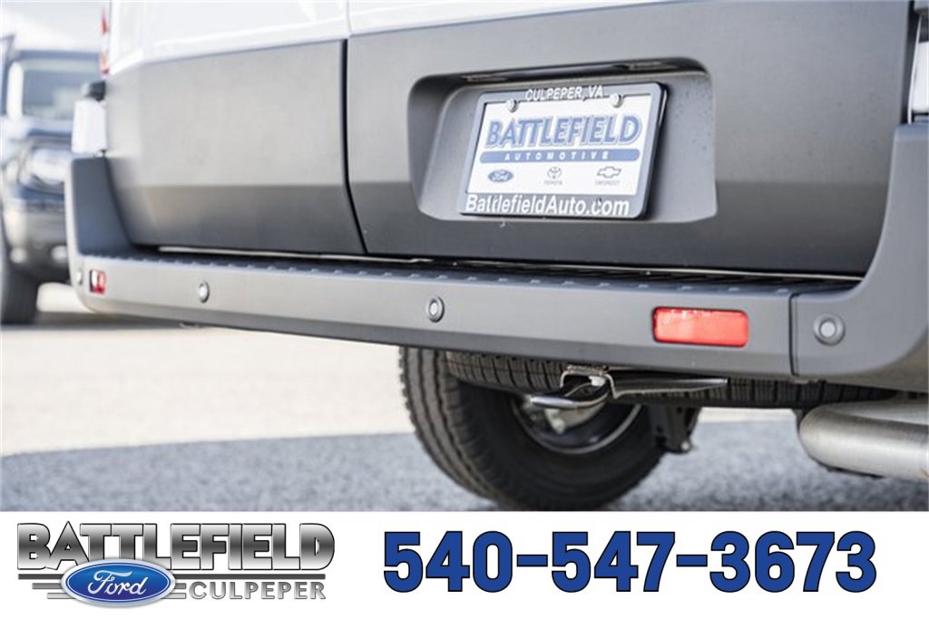 New 2025 Ford Transit 250 148 Medium Roof w/ Load Area Protection Package image 7