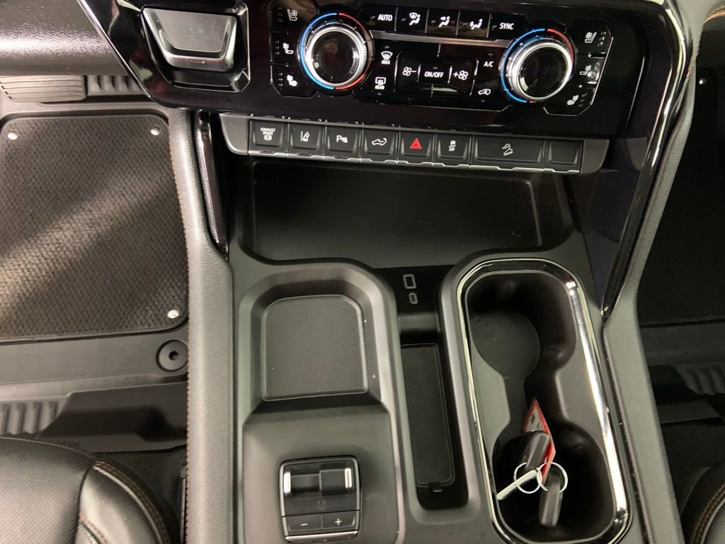 Used 2024 GMC Sierra 2500 AT4 w/ AT4 Preferred Package AWD/4WD image 26