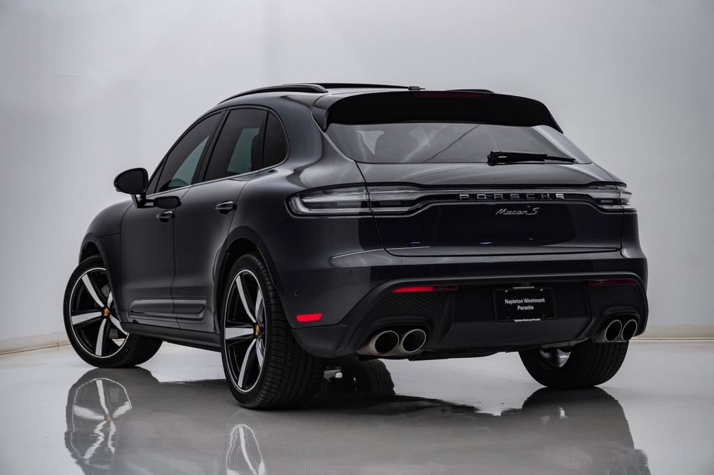 Used 2024 Porsche Macan S AWD/4WD image 3