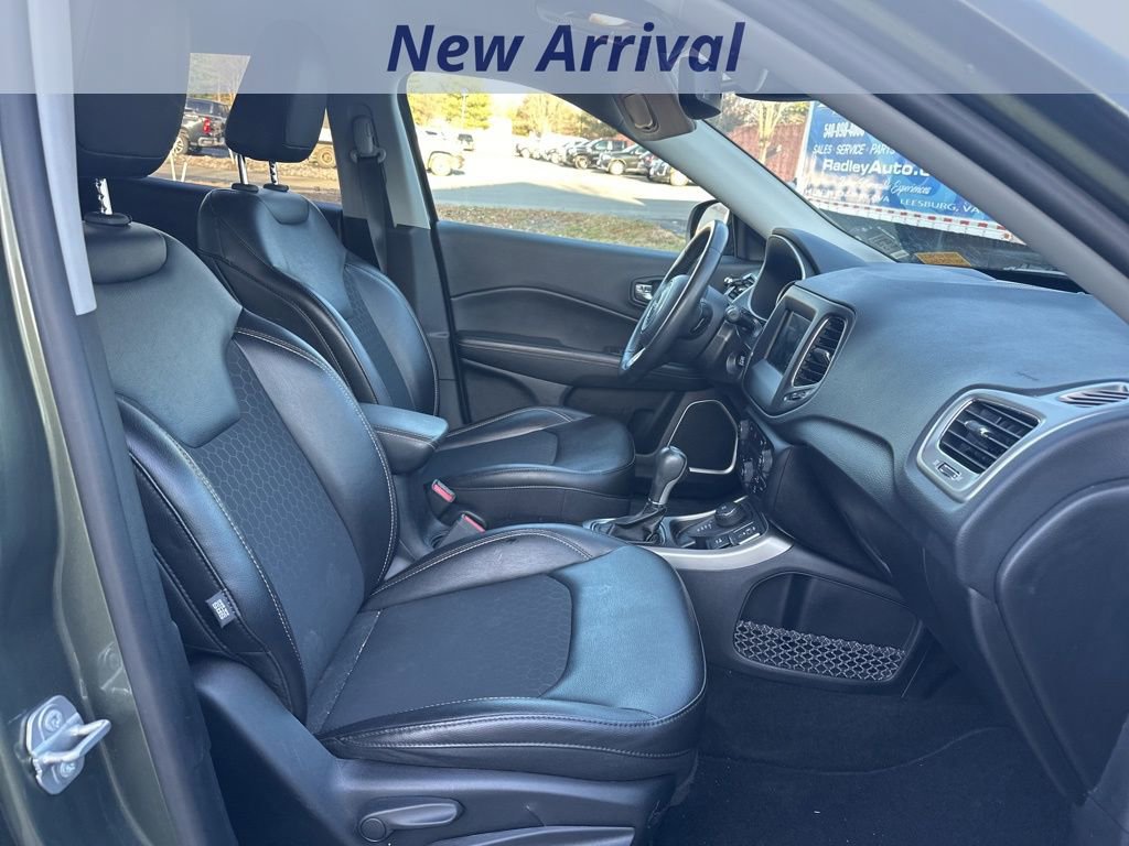 Used 2019 Jeep Compass Latitude w/ Popular Equipment Group image 7