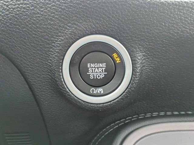 Used 2023 Dodge Challenger R/T w/ Blacktop Package image 28