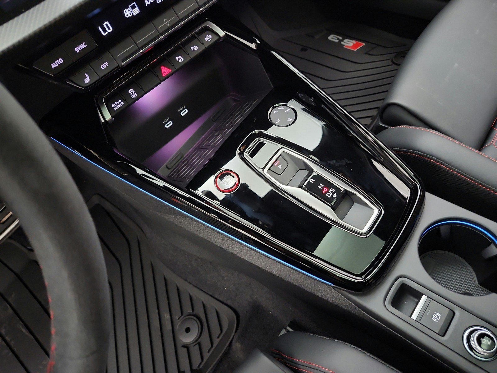 New 2026 Audi RS 3 AWD/4WD image 9