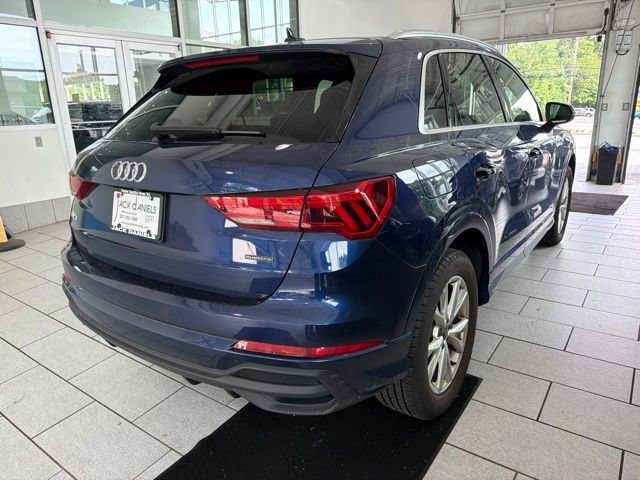 Used 2024 Audi Q3 2.0T Premium AWD/4WD image 4