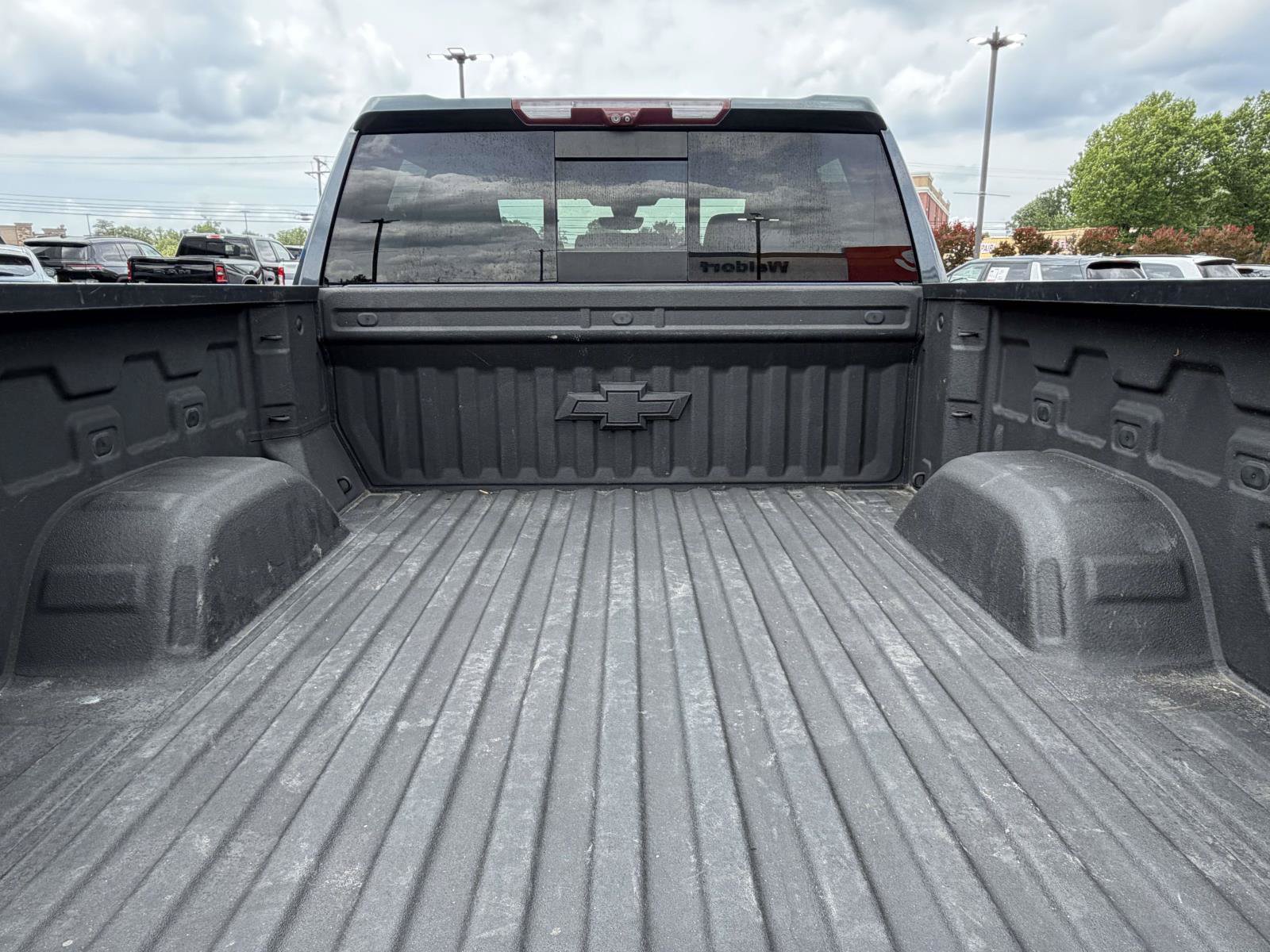 Used 2021 Chevrolet Silverado 1500 LTZ w/ LTZ Premium Package AWD/4WD image 36