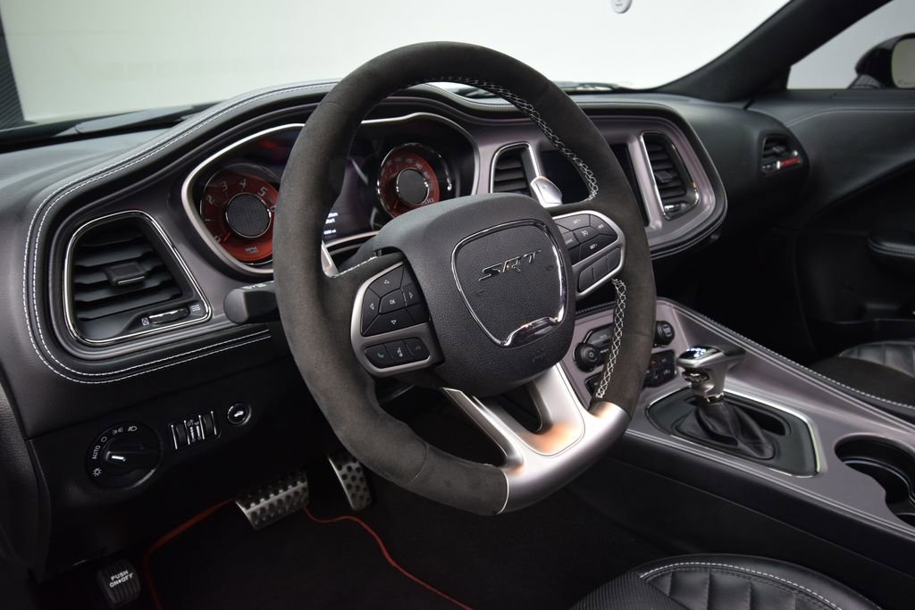 Used 2023 Dodge Challenger SRT Hellcat image 16