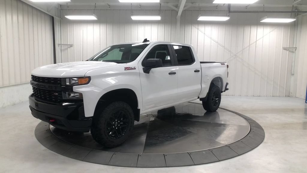 Used 2019 Chevrolet Silverado 1500 Custom Trail Boss w/ Infotainment Package AWD/4WD image 4