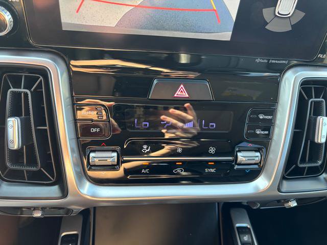Certified 2023 Kia Sorento X-Line EX AWD/4WD image 25
