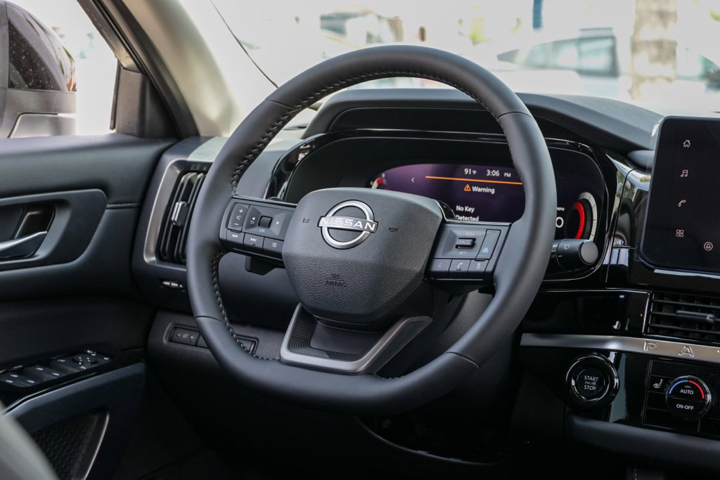 New 2026 Nissan Pathfinder SL FWD image 25