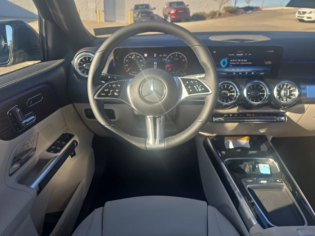 New 2026 Mercedes-Benz GLB 250 4MATIC image 13