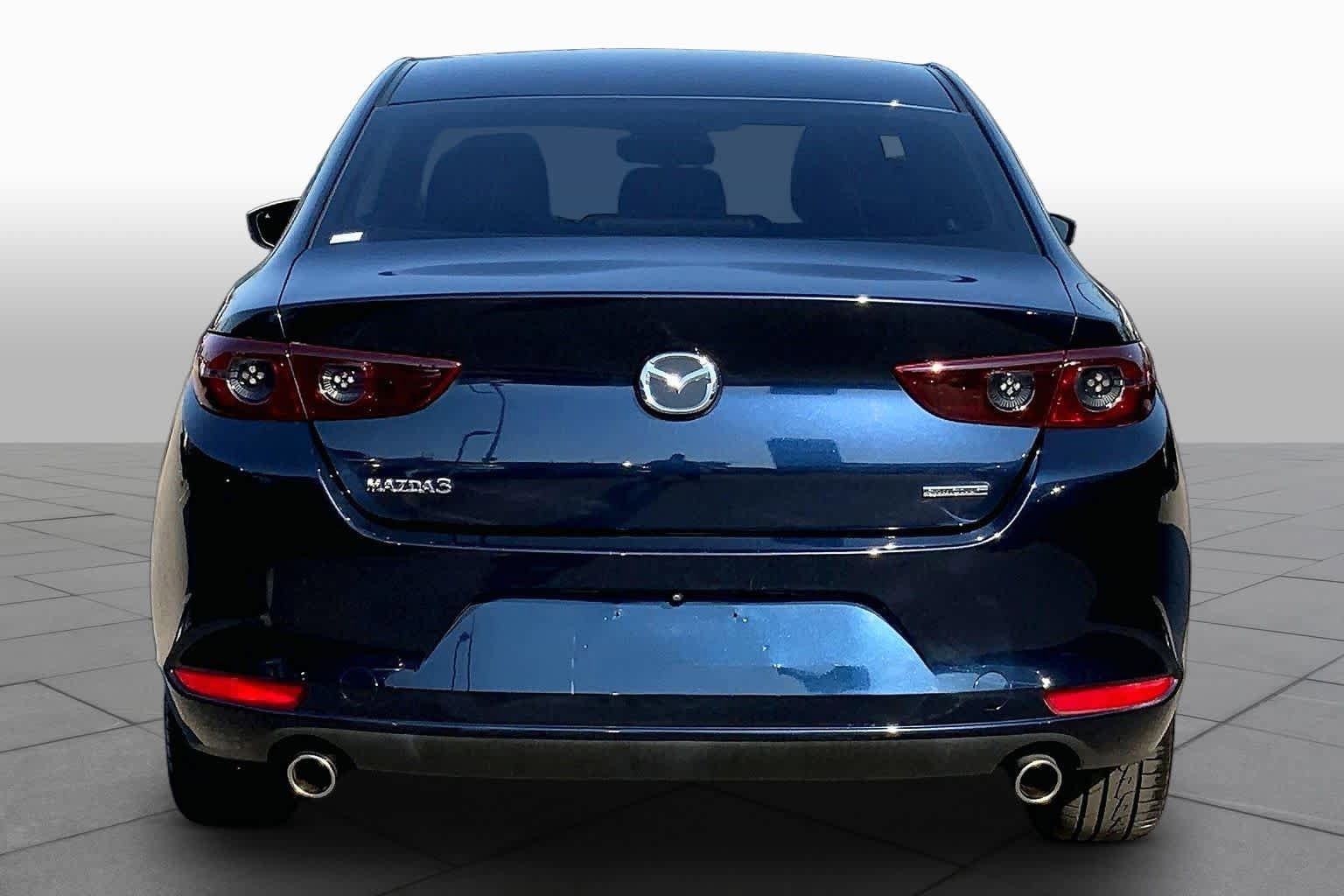 Used 2020 MAZDA MAZDA3 Sedan w/ Select Package FWD image 4
