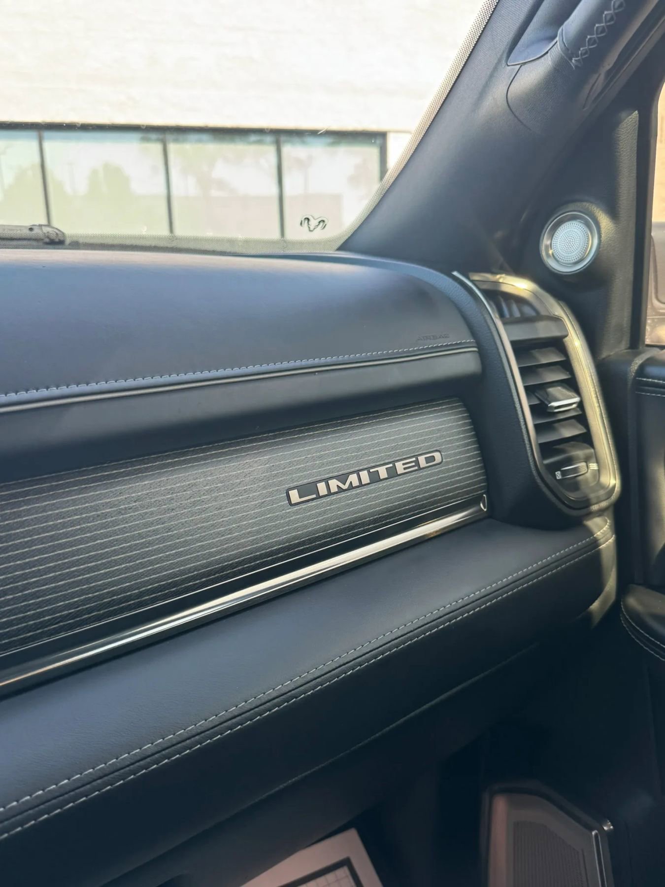 Used 2021 RAM 2500 Limited AWD/4WD image 28