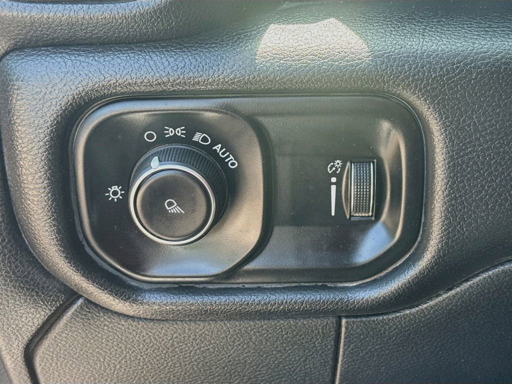 Used 2024 RAM 2500 Tradesman AWD/4WD image 10