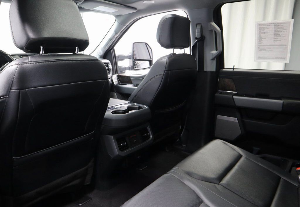 Certified 2024 Ford F250 Lariat w/ Lariat Ultimate Package image 22