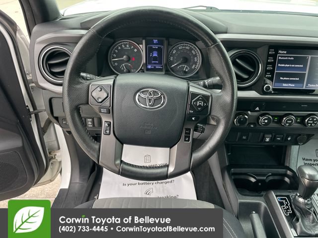 Used 2020 Toyota Tacoma TRD Off-Road w/ Blackout Package AWD/4WD image 21