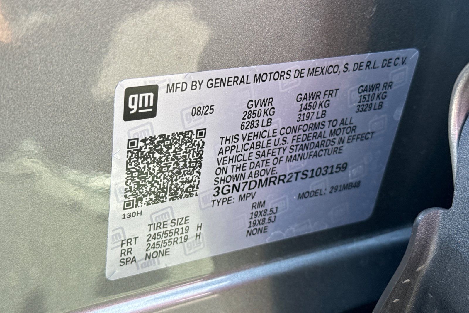 Used 2026 Chevrolet Equinox EV LT w/ Comfort Package image 51