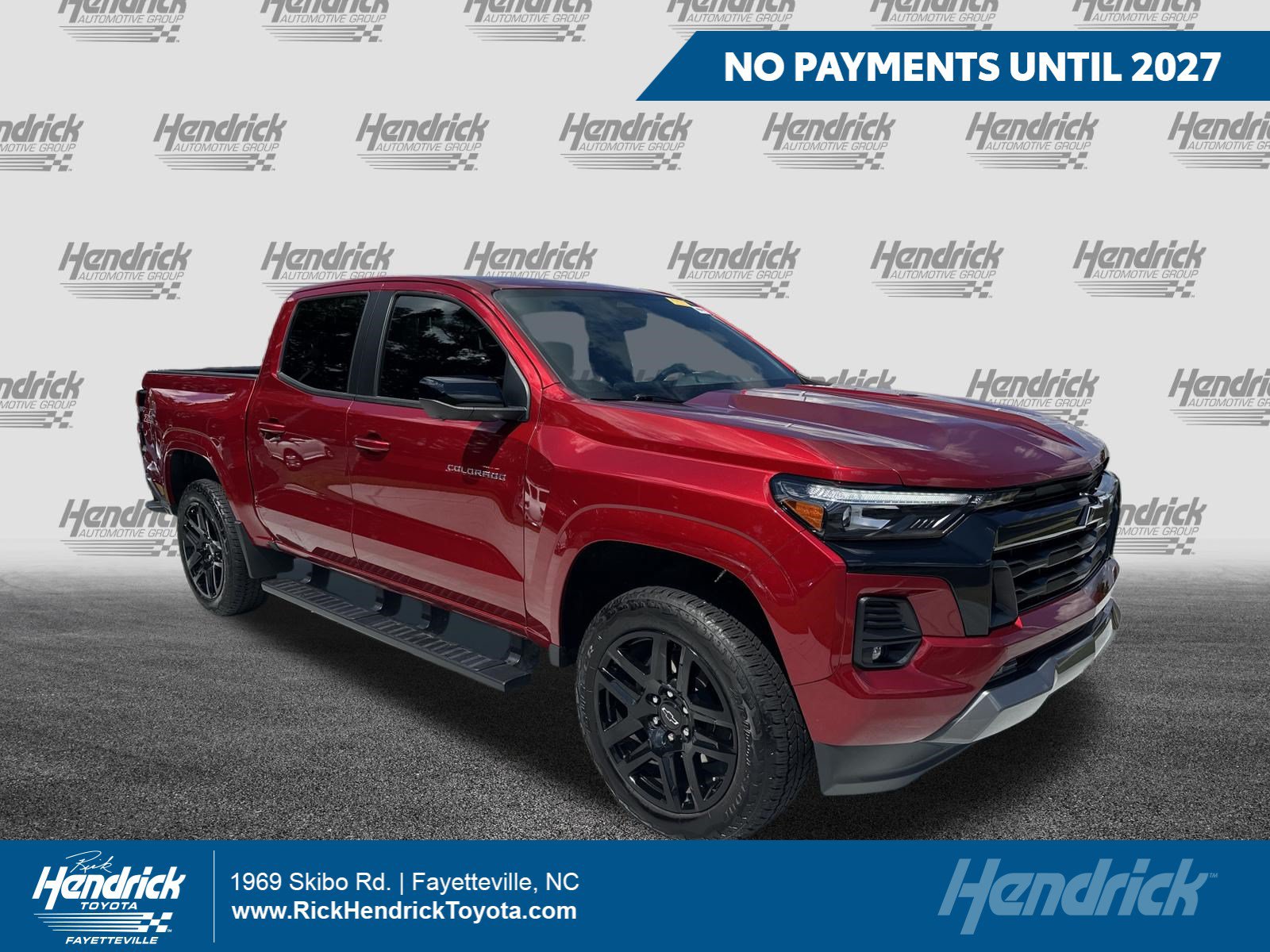 Used 2025 Chevrolet Colorado Z71 w/ Technology Package AWD/4WD image 1