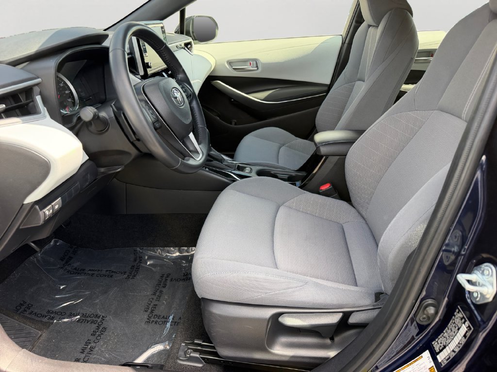 Used 2021 Toyota Corolla SE w/ SE Premium Package FWD image 16