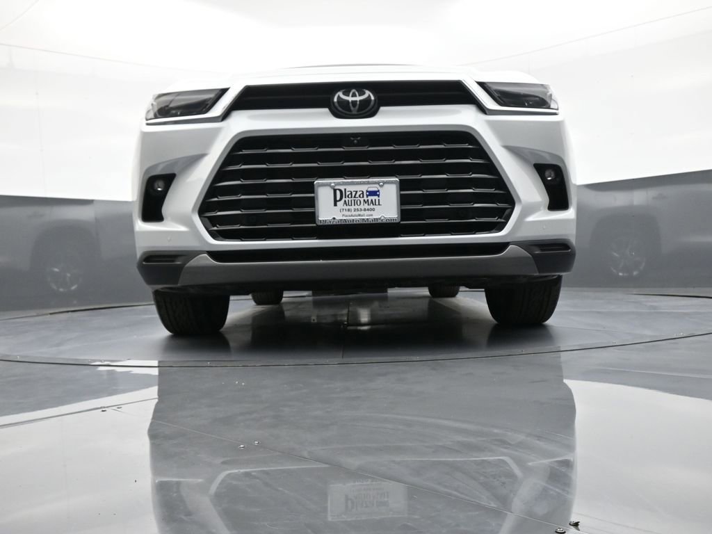 Certified 2024 Toyota Grand Highlander Platinum image 29