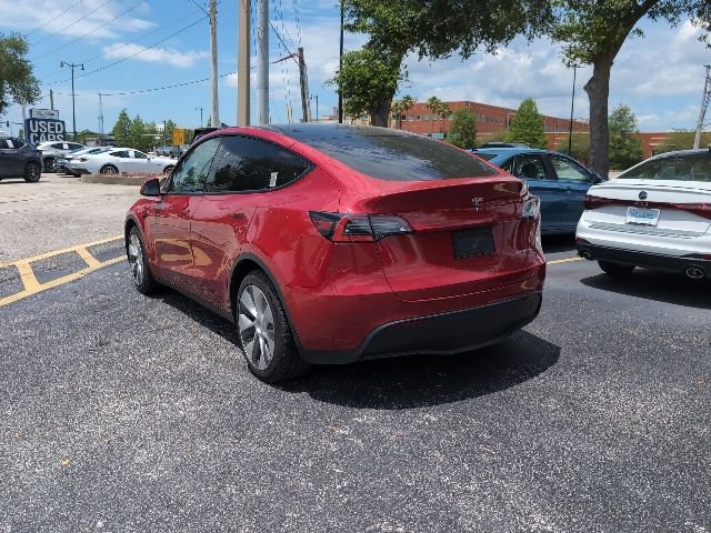 Used 2021 Tesla Model Y Long Range AWD/4WD image 4