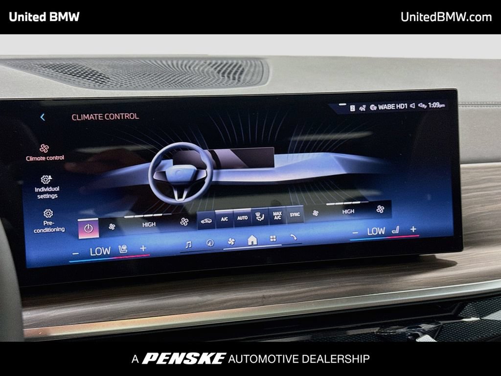 New 2027 BMW X7 xDrive40i w/ M Sport Package AWD/4WD image 18