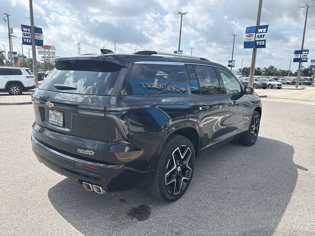 Used 2026 Chevrolet Traverse High Country w/ LPO, Floor Liner Package FWD image 5