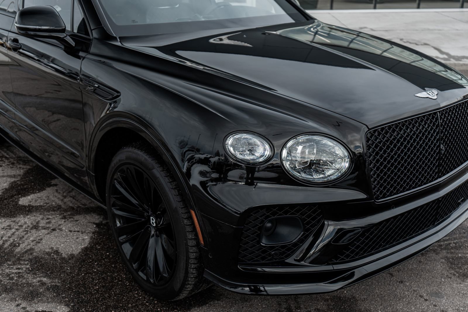 Used 2023 Bentley Bentayga Speed image 19