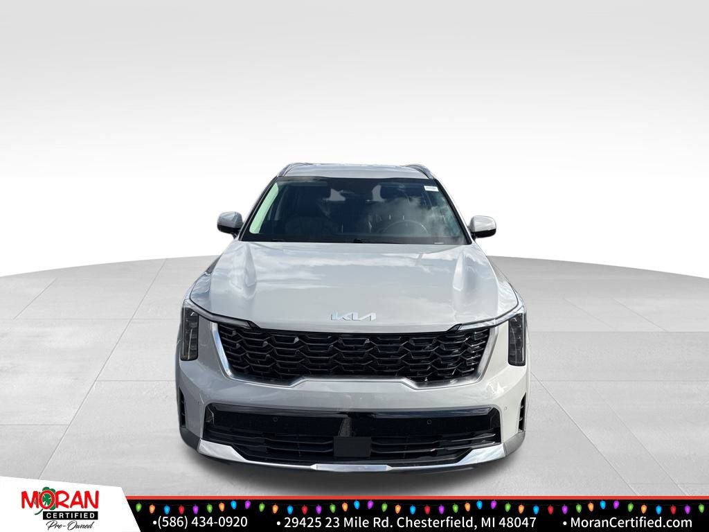 Used 2025 Kia Sorento S image 8